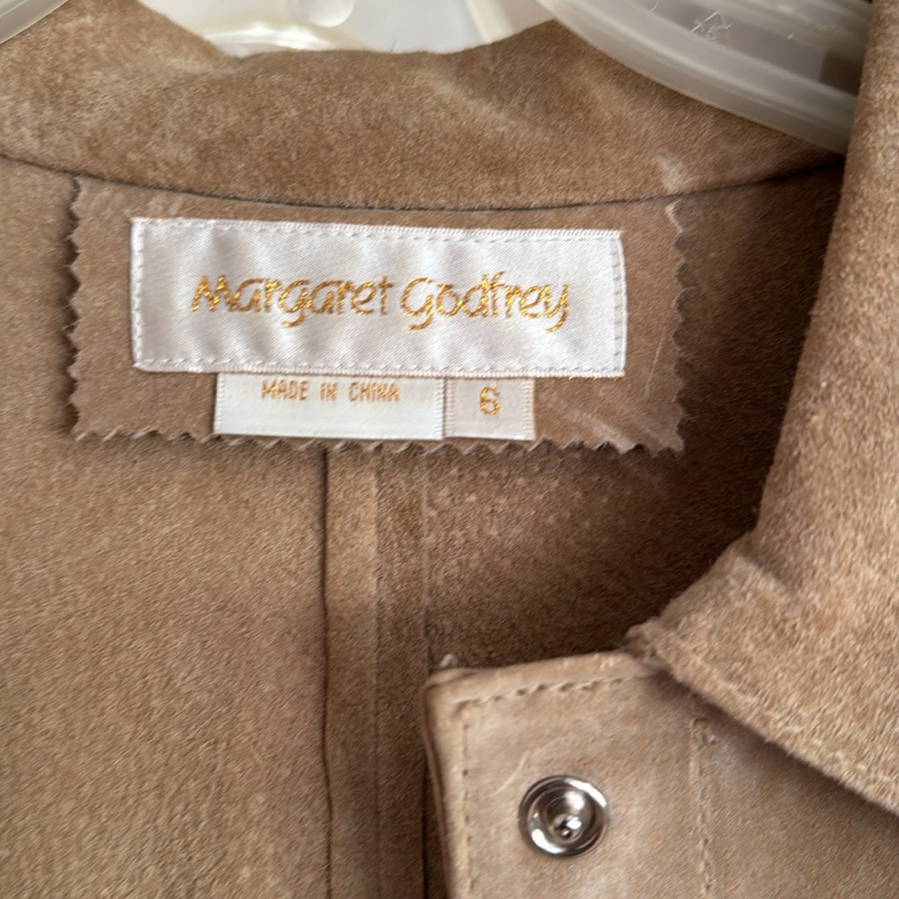 Leather jacket - Picture 2 of 3